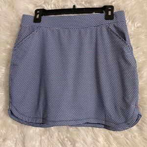 Peter Millar NWT Women's Golf Skort. Size Large. 16 inch length